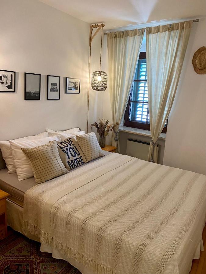 La Casa Di Lola Leilighet Rovinj Eksteriør bilde